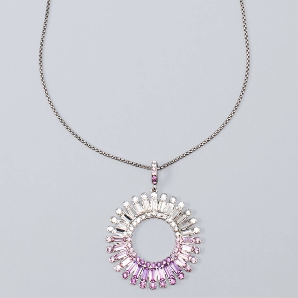 WHBM OMBRÉ CIRCLE PENDANT NECKLACE
